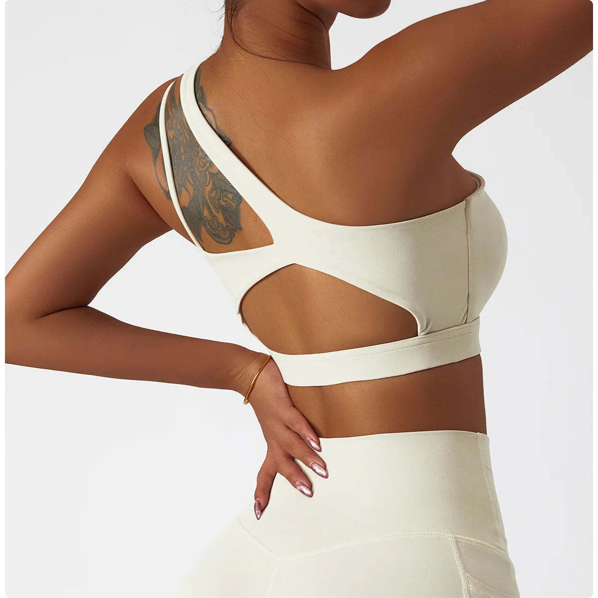 Oblique Strap Shockproof Bra